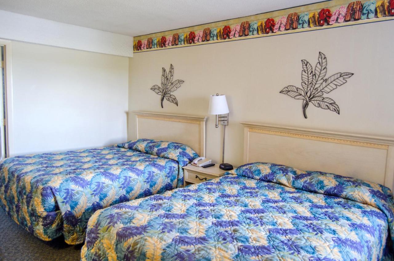 One-Bedroom Suite at Palms Resort