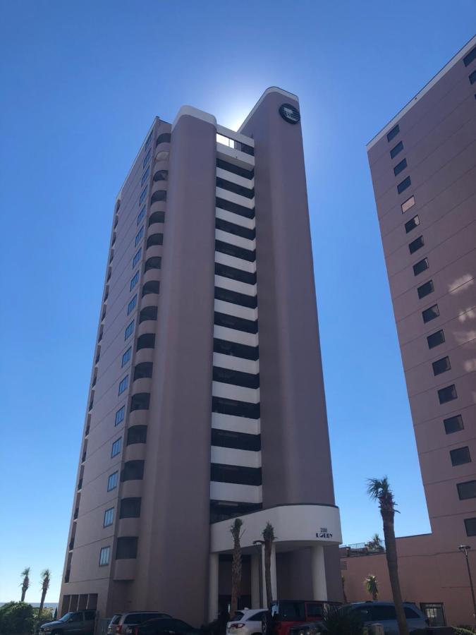 One-Bedroom Suite at Palms Resort