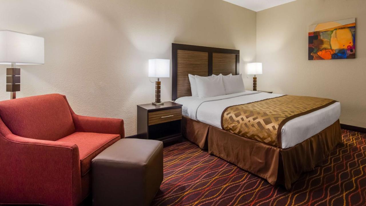 King Room - Non Smoking at Best Western B. R. Guest