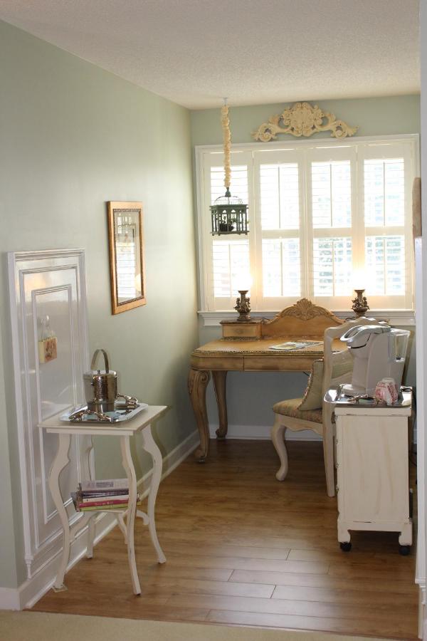 | Caroline's Bed and Breakfast