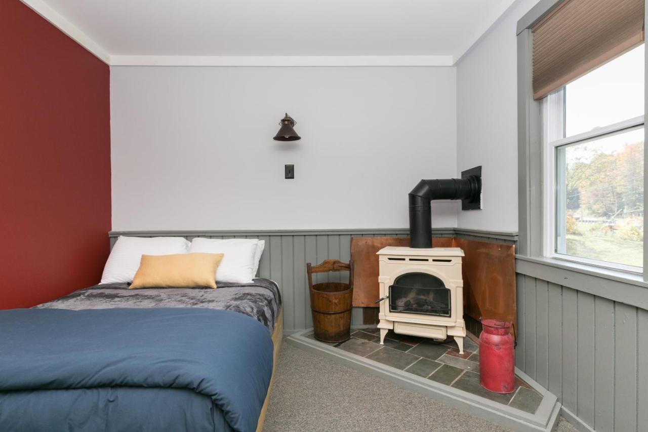| Warren Lodge