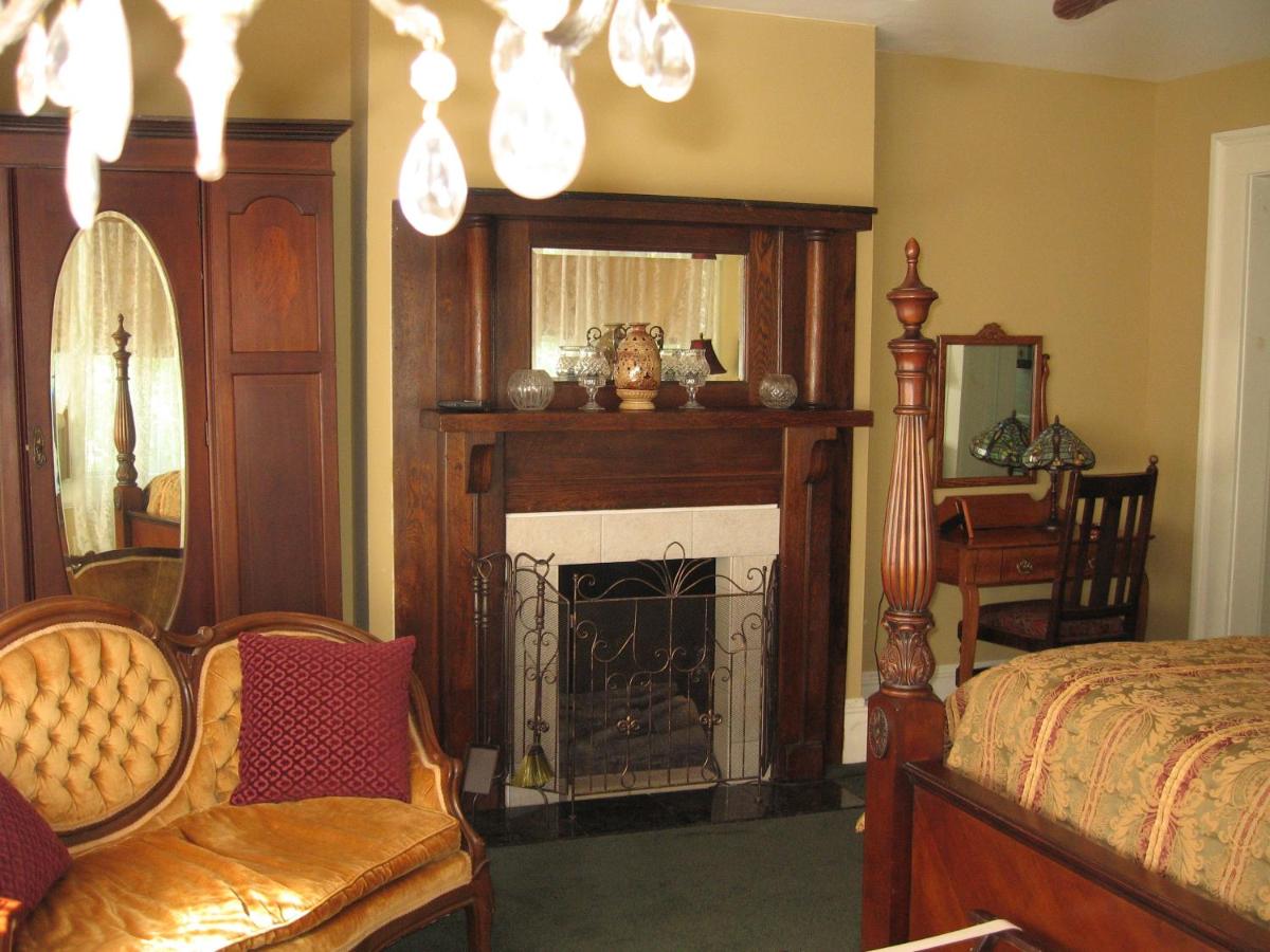 | Strickland Arms Bed and Breakfast