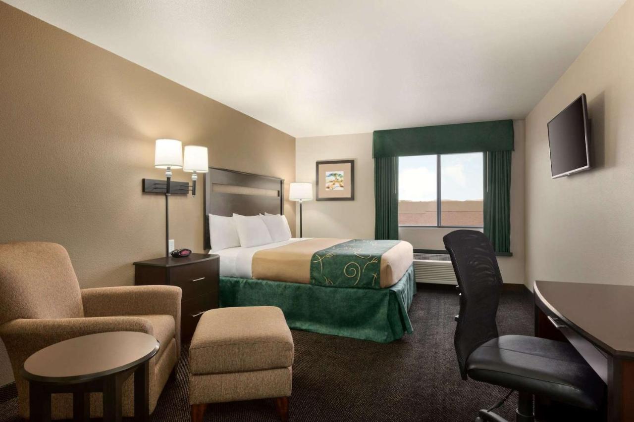 Queen Studio - Non-Smoking at Baymont by Wyndham Glendive