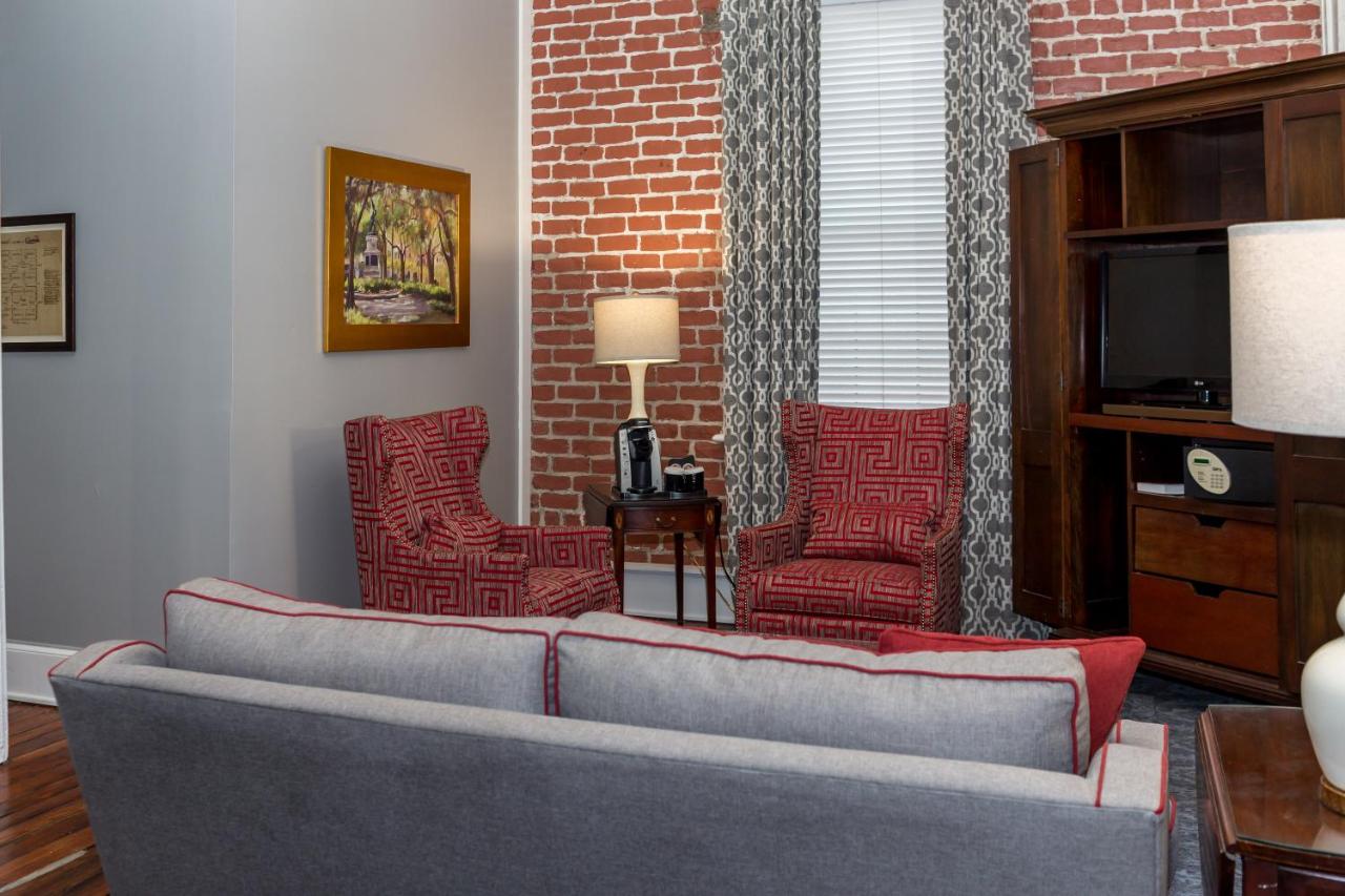 King Suite with Patio at East Bay Inn, Historic Inns of Savannah Collection