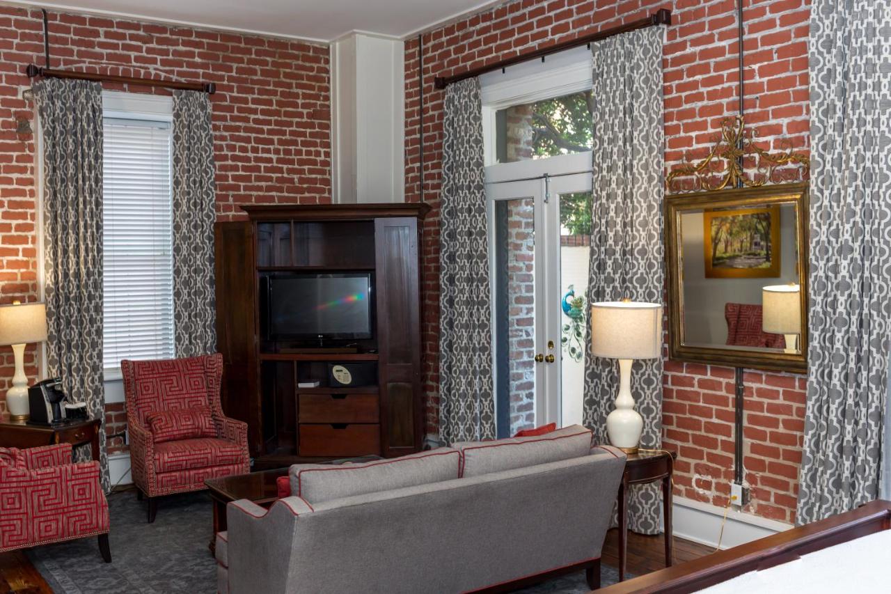 King Suite with Patio at East Bay Inn, Historic Inns of Savannah Collection