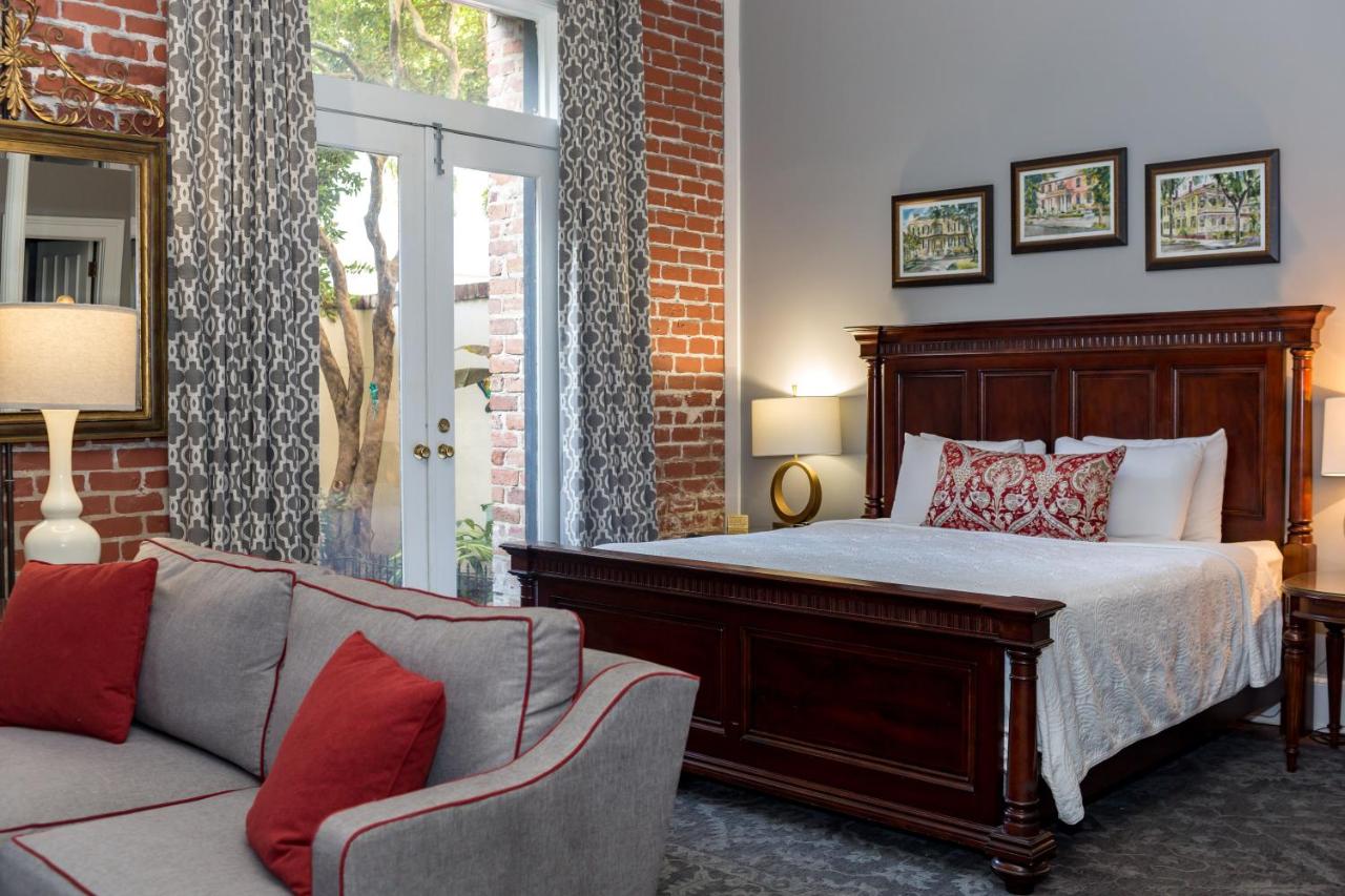 King Suite with Patio at East Bay Inn, Historic Inns of Savannah Collection