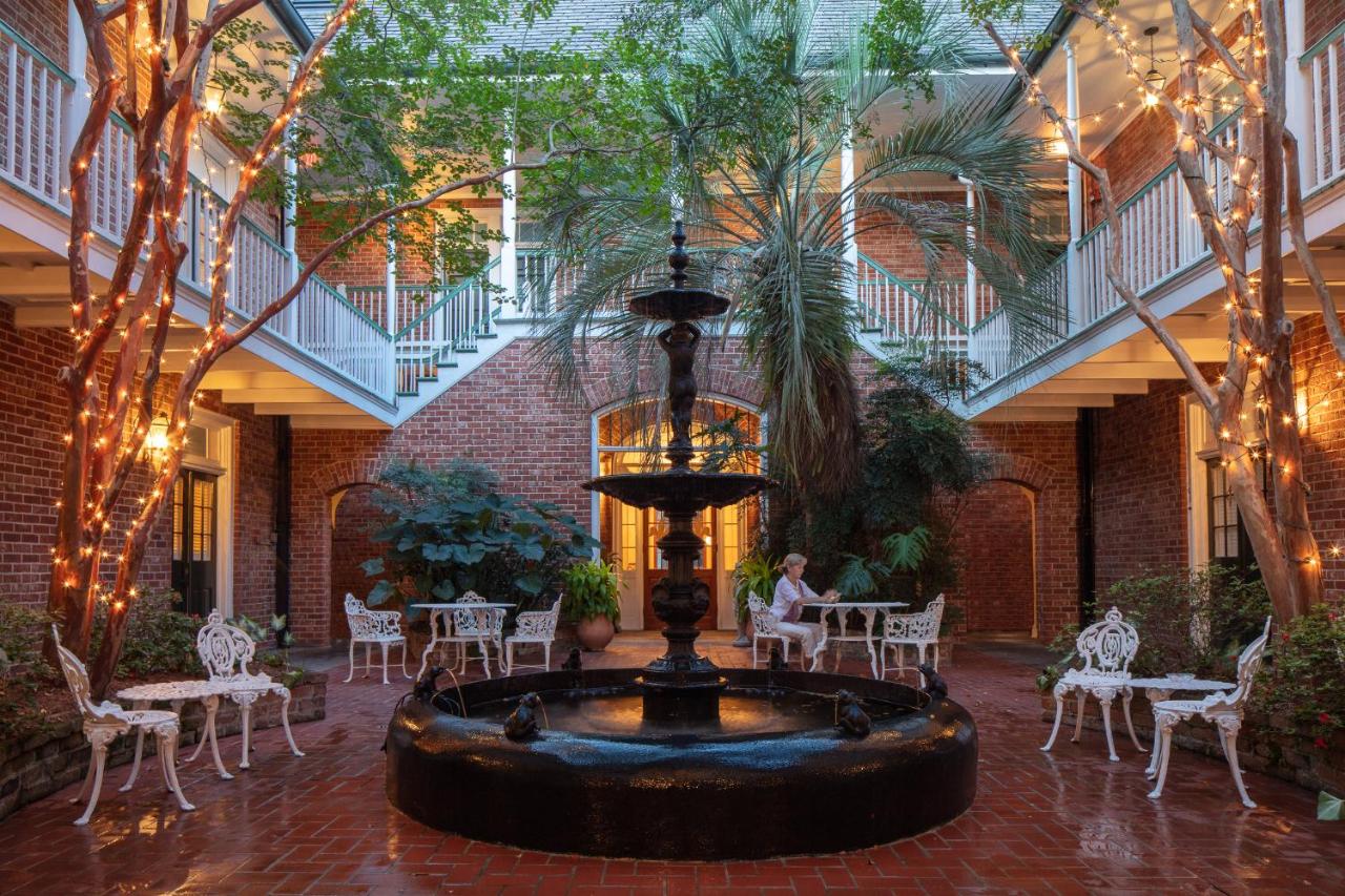 | Hotel Provincial