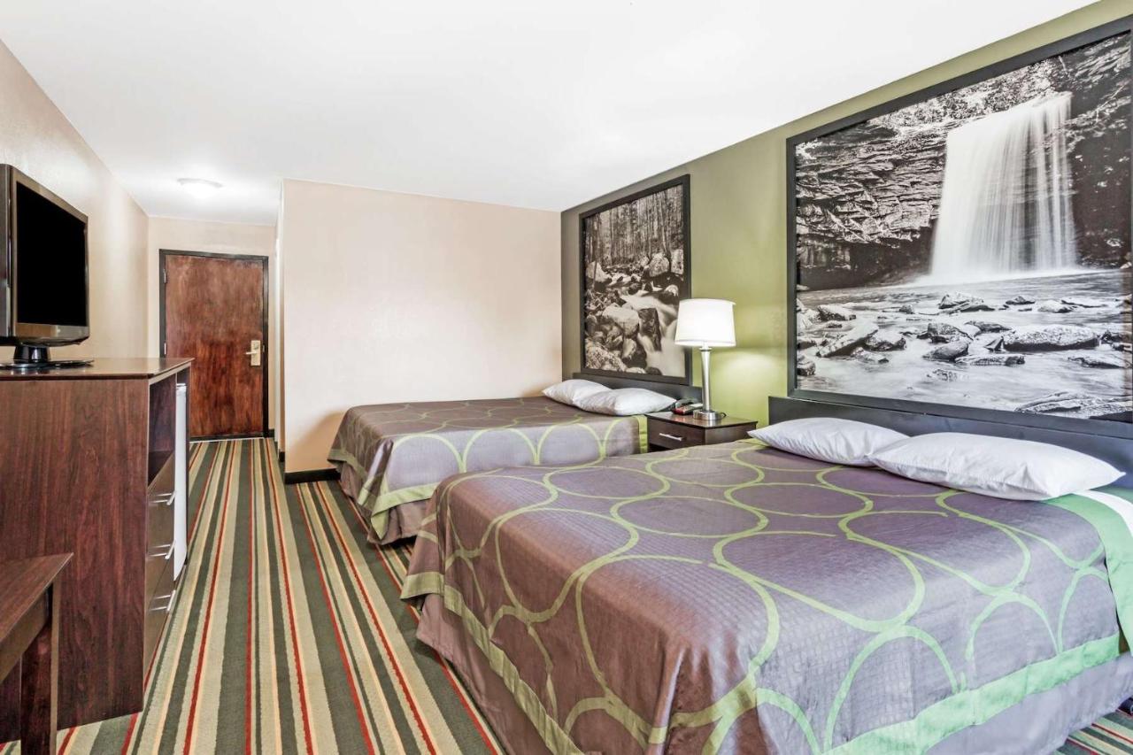 Queen Room with Two Queen Beds - Mobility Access/Non-Smoking at Super 8 by Wyndham Hull Street Midlothian / Richmond Area