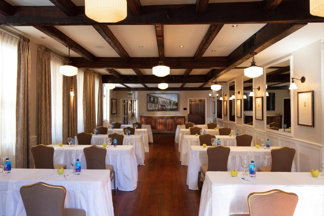 | Hotel Provincial