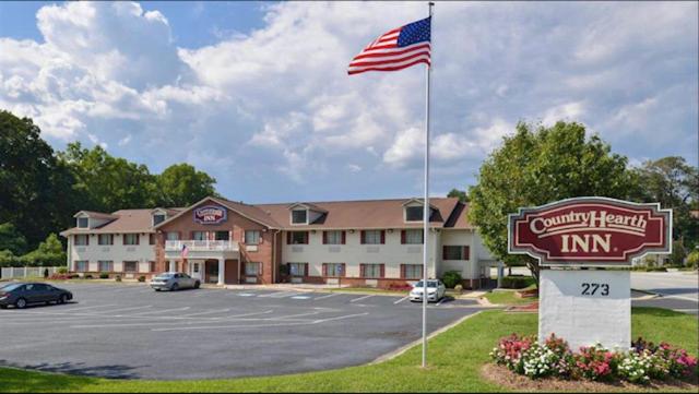  | Country Hearth Inn-Toccoa