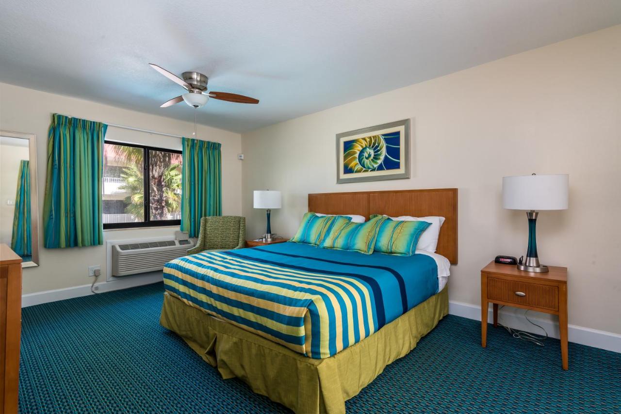 One-Bedroom Suite at La Costa Beach Club