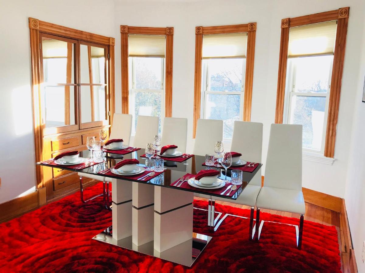 Two-Bedroom Suite at Boston Lodge and Suites