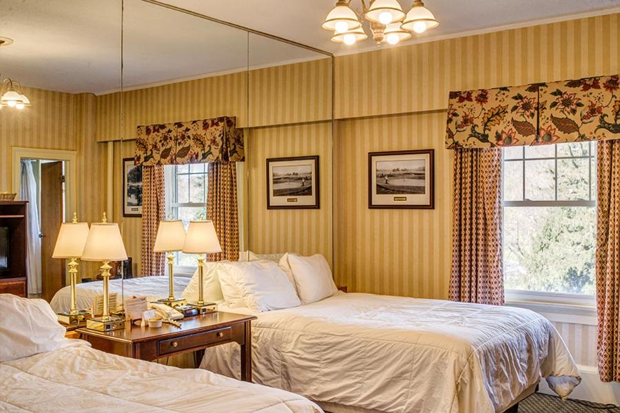 Double Room with Two Double Beds and Riverview at The Shawnee Inn and Golf Resort