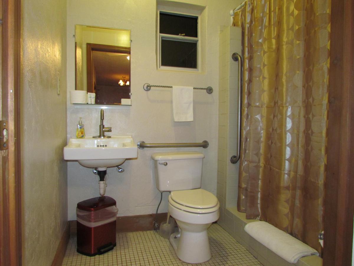 | The Yearling Cabins