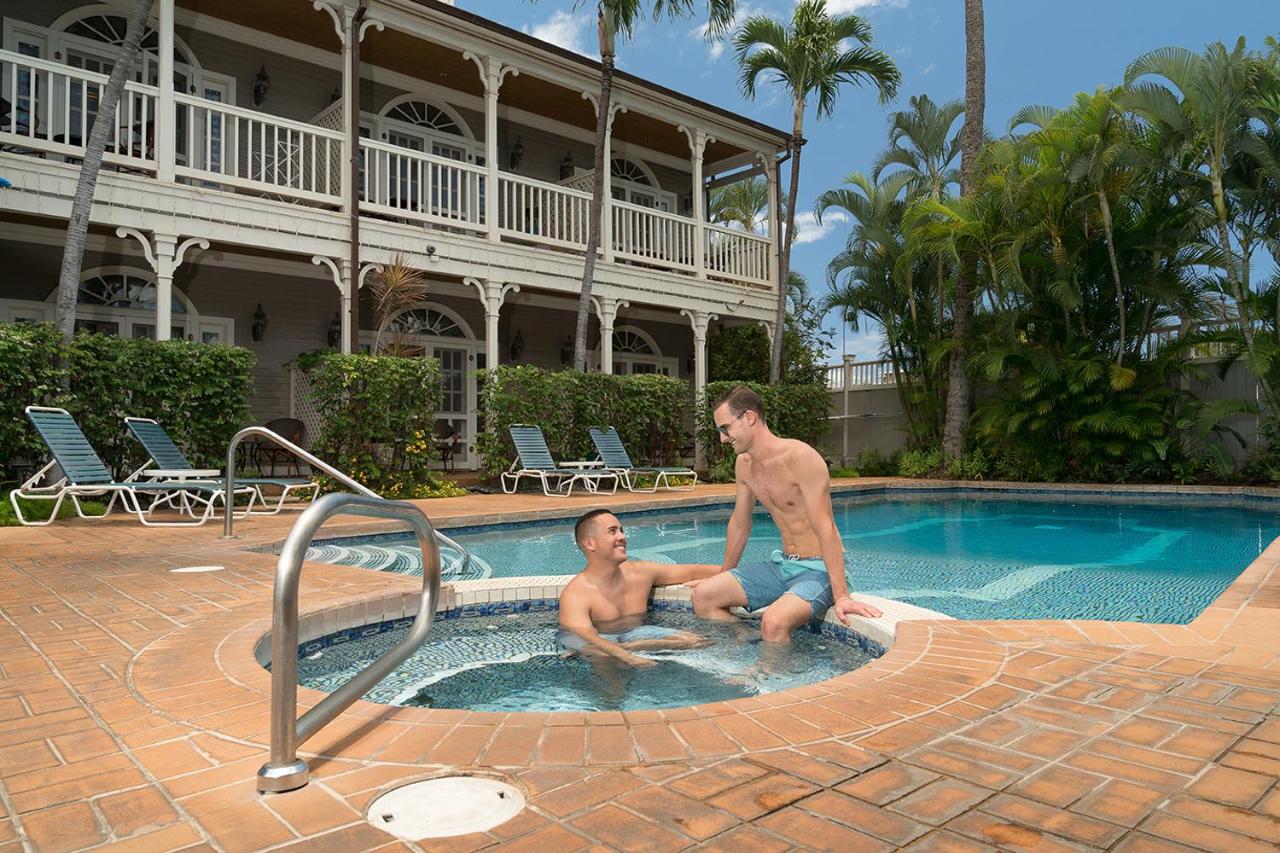 | The Plantation Inn - Free Breakfast