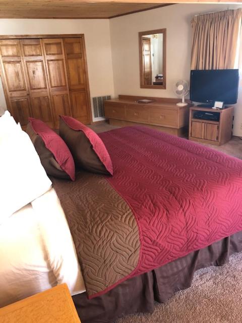 | Sitzmark Sports Lodge