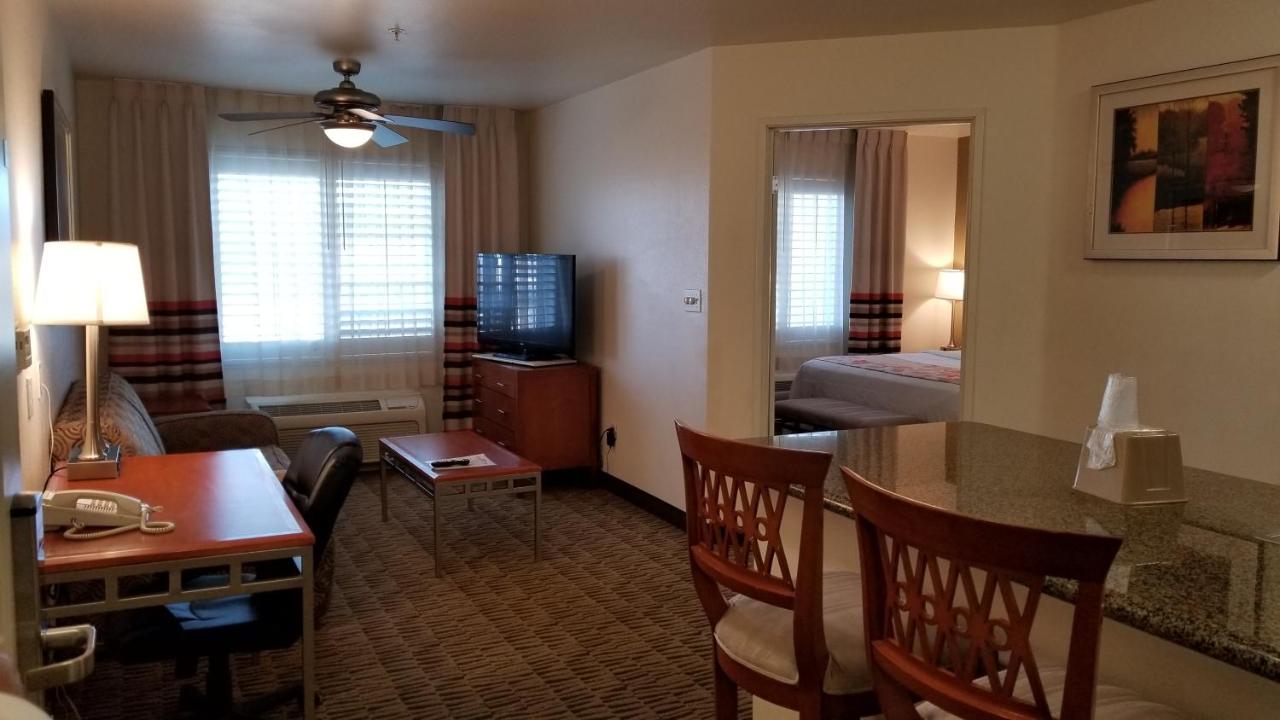 | Hawthorn Suites