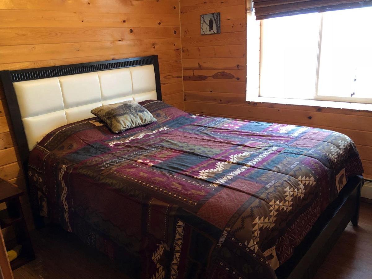 | Alpine Creek Lodge