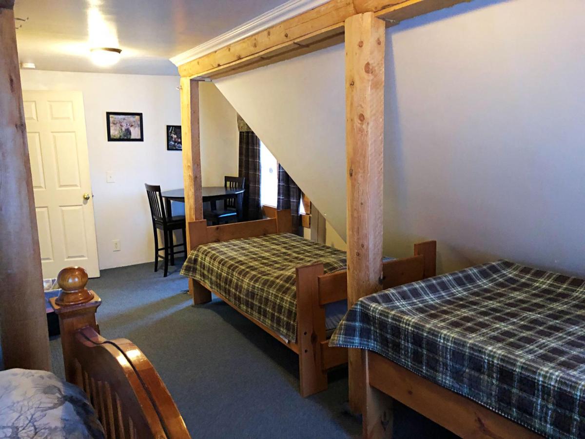 | Alpine Creek Lodge