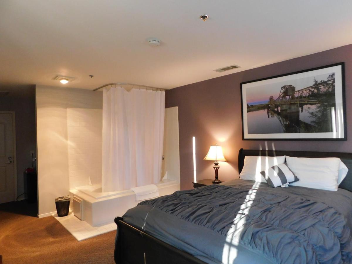 | Freeport Wine Country Inn