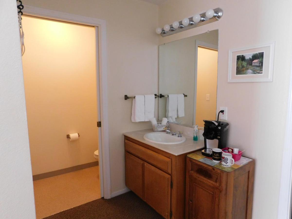 | Freeport Wine Country Inn