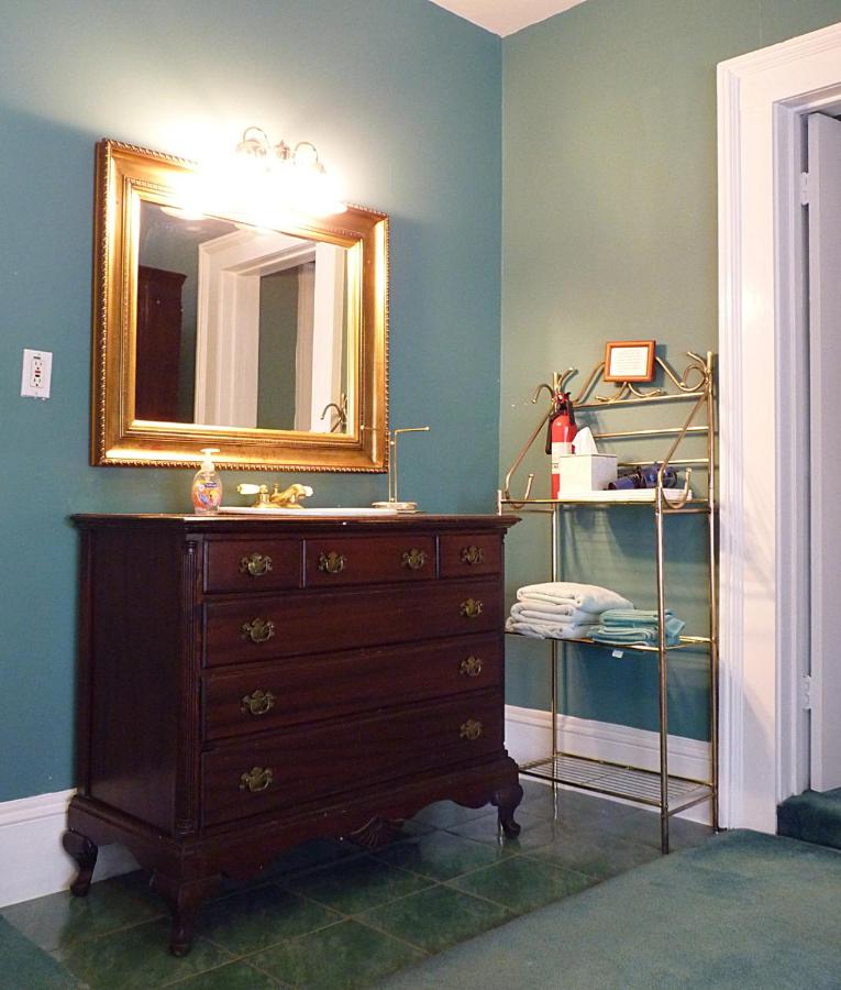 | Strickland Arms Bed and Breakfast