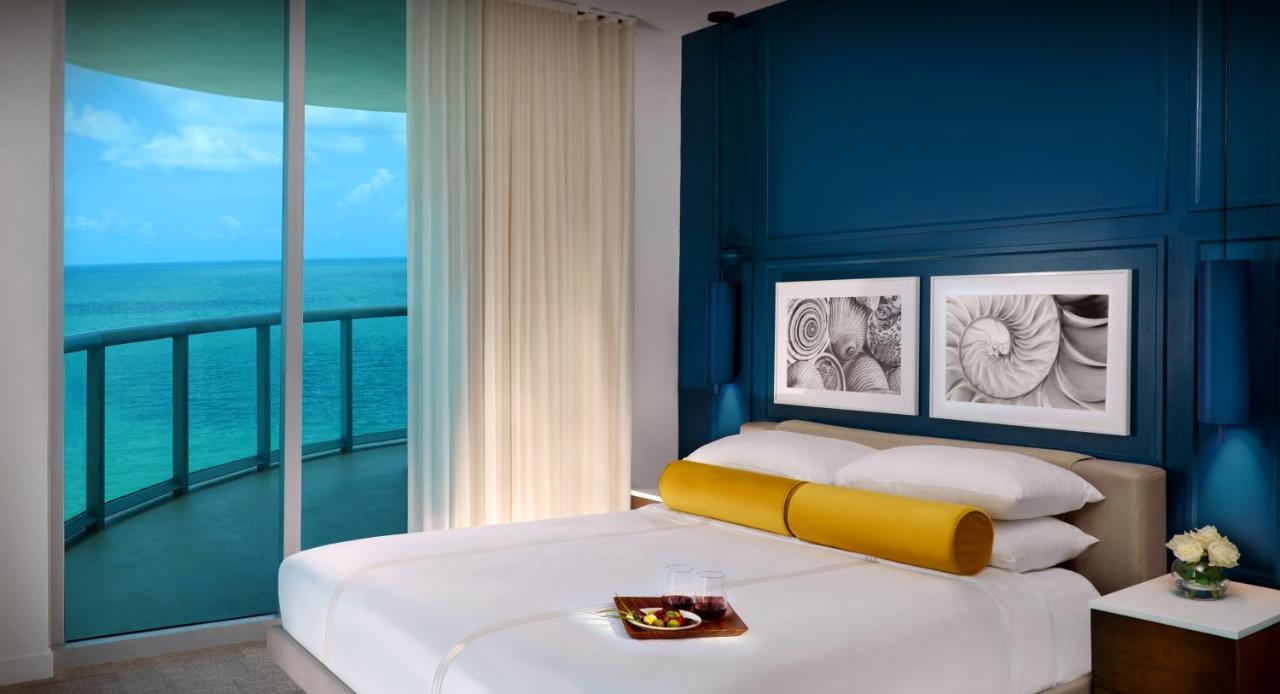 Partial Ocean View King at Solé Miami, A Noble House Resort