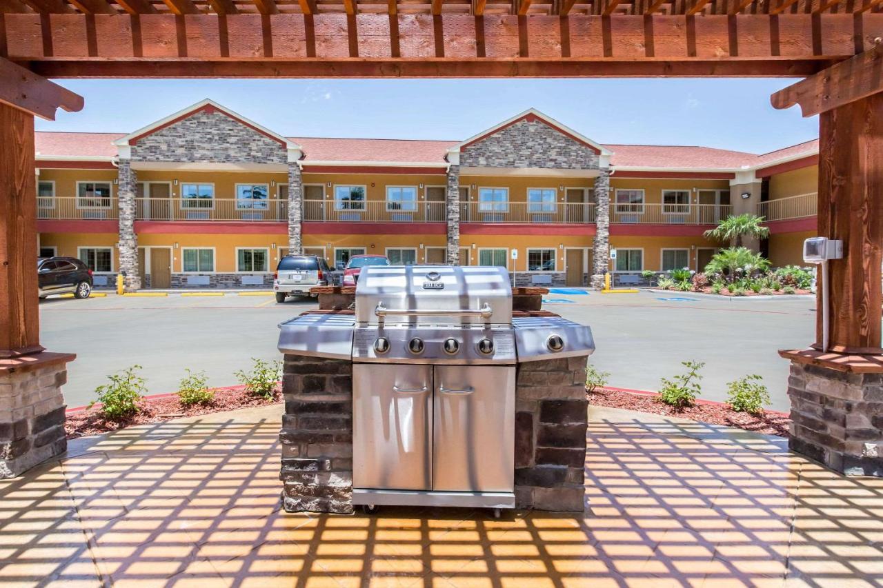  | Scottish Inns & Suites Spring - Houston North