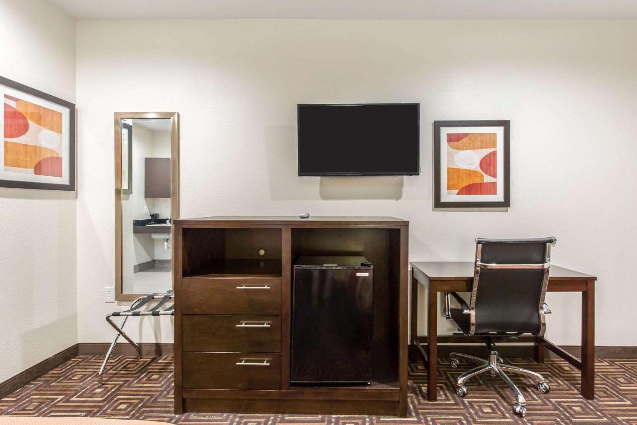  | Scottish Inns & Suites Spring - Houston North