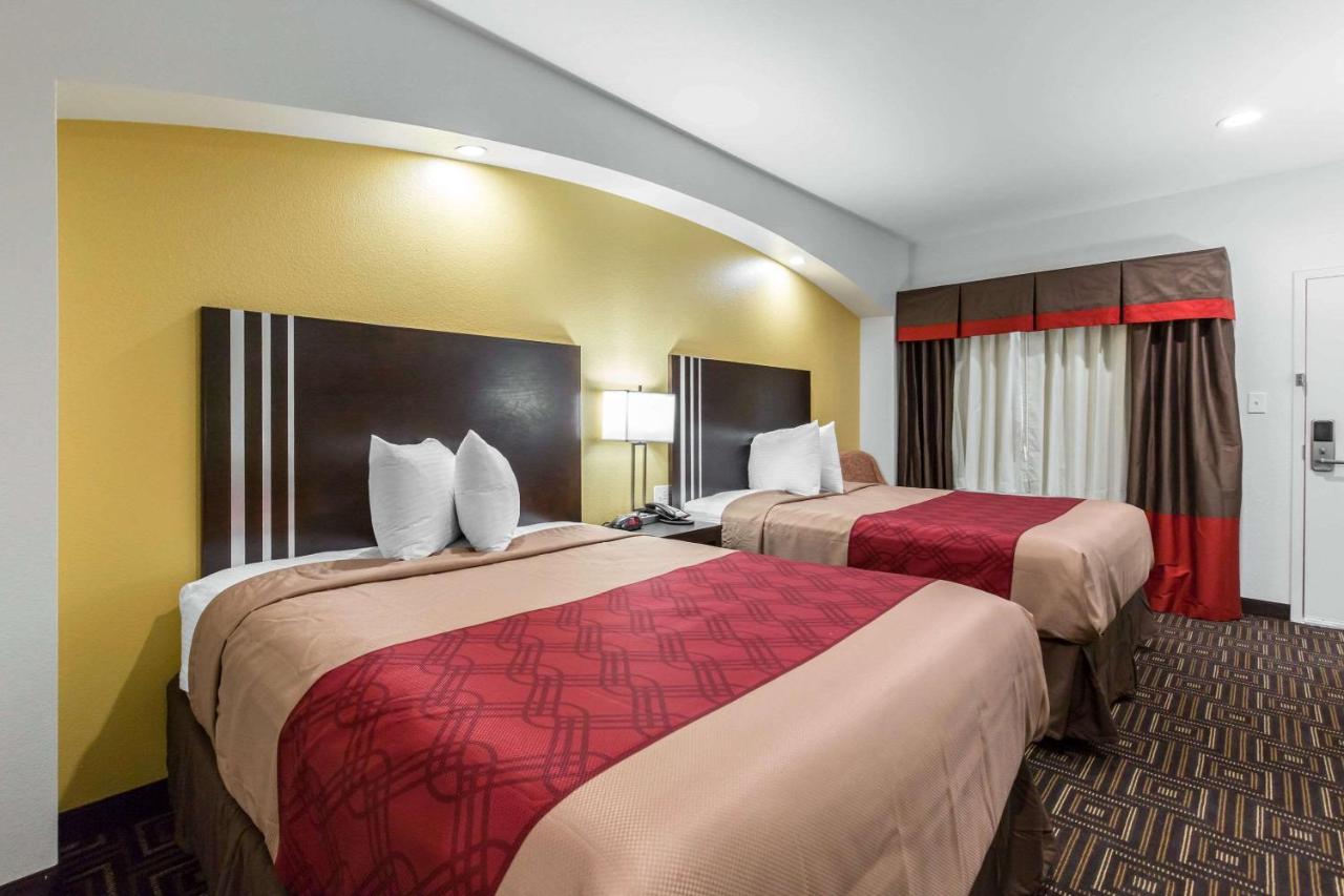  | Scottish Inns & Suites Spring - Houston North