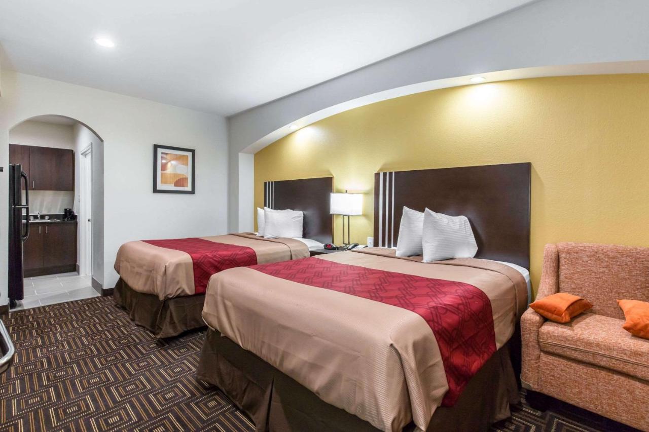  | Scottish Inns & Suites Spring - Houston North