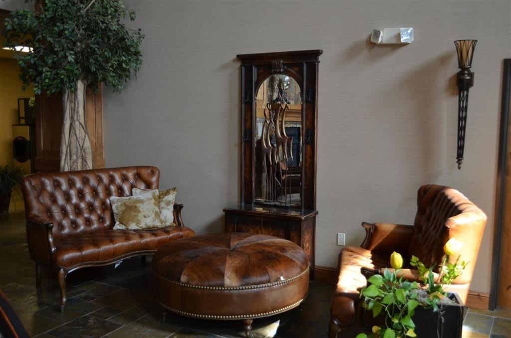 | Inn at Cross Keys Station