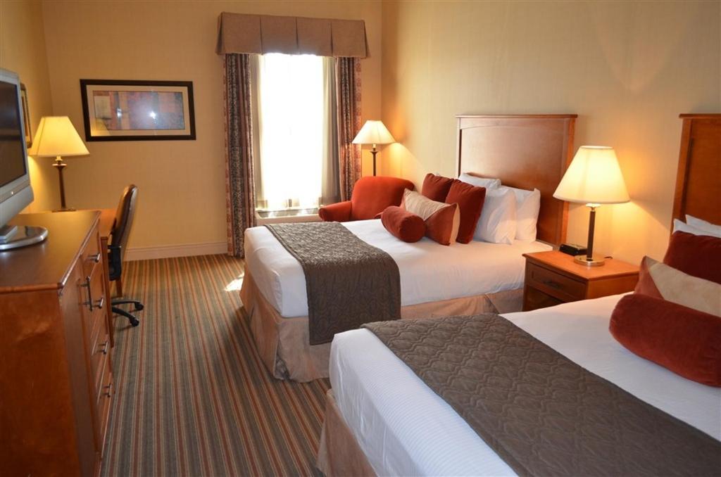 | Inn at Cross Keys Station