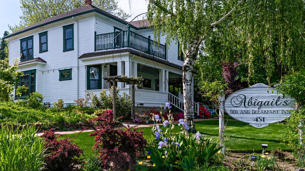  | Abigail's Bed and Breakfast Inn