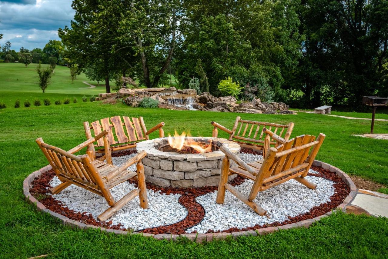 | Fairway Inn