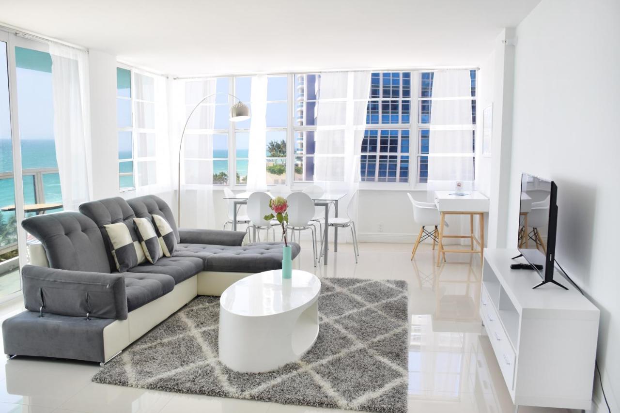 Corner Oceanview Master Suite 2 Bedroom 2 Bath Kitchen at Seacoast Suites on Miami Beach