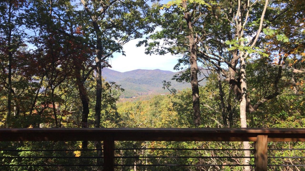 Double Room with Mountain View at Barefoot Hills