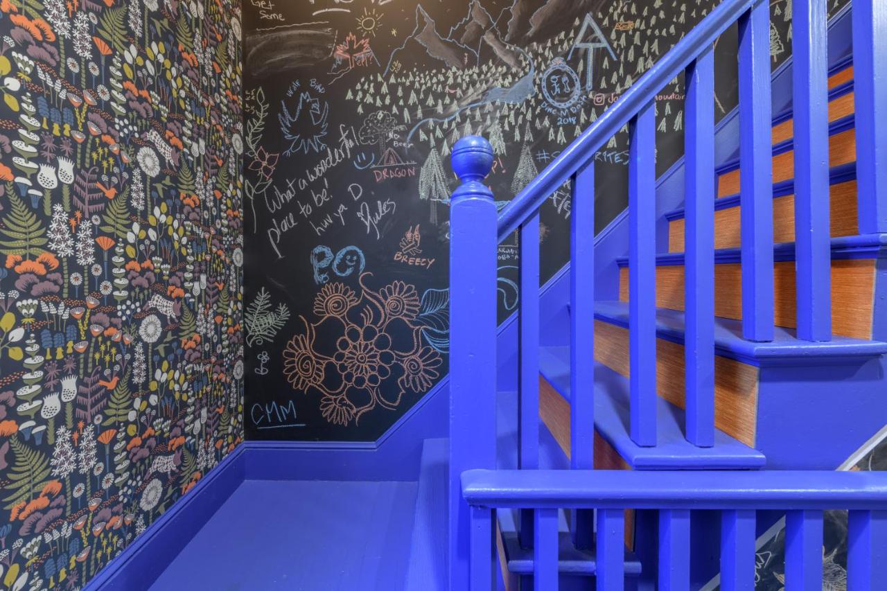 | Black Elephant Hostel