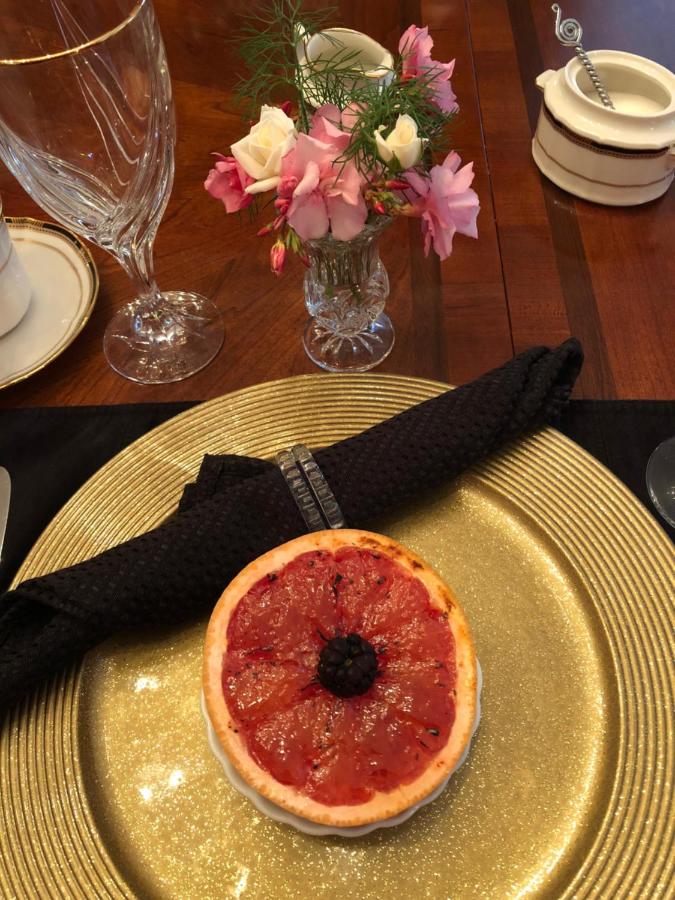 | Avenue O Bed and Breakfast