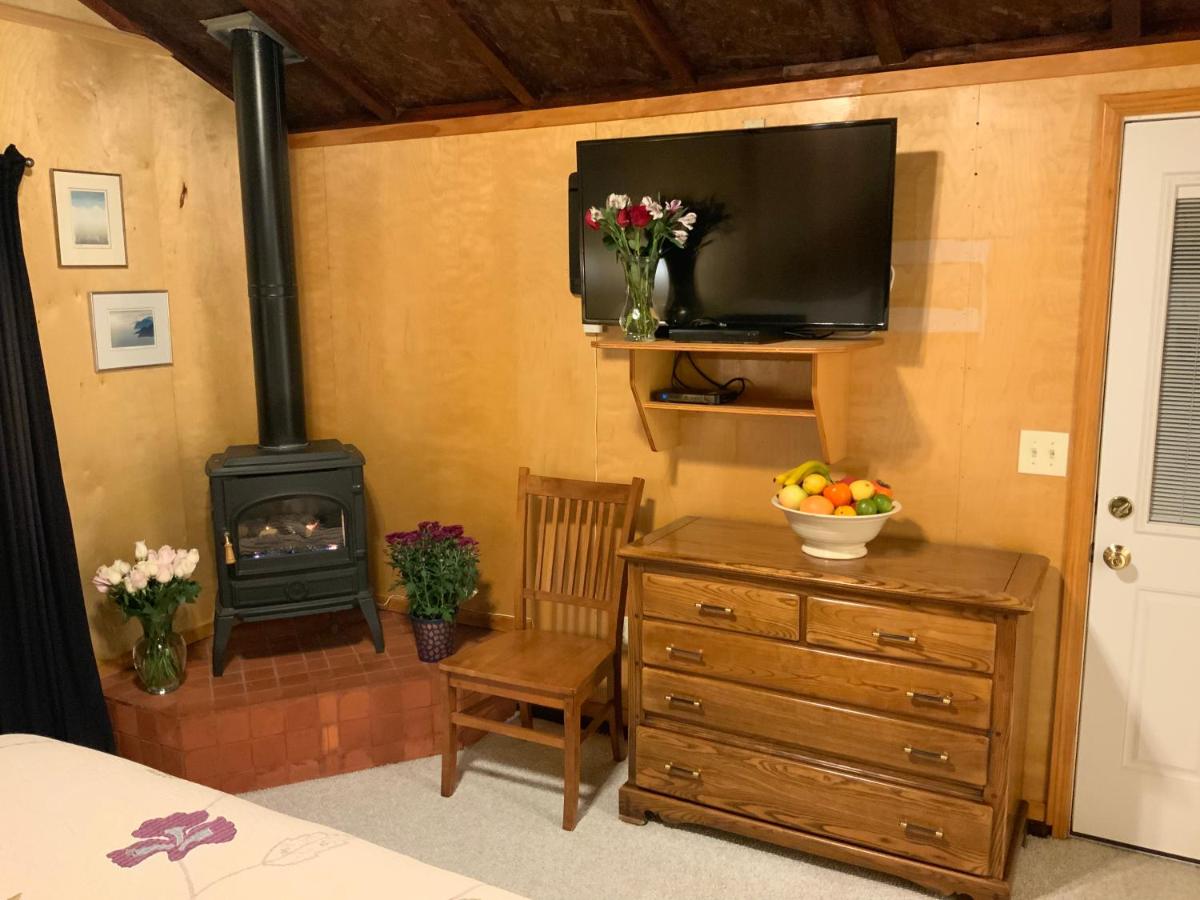  | The Woods Hotel - Gay LGBTQ Cabins