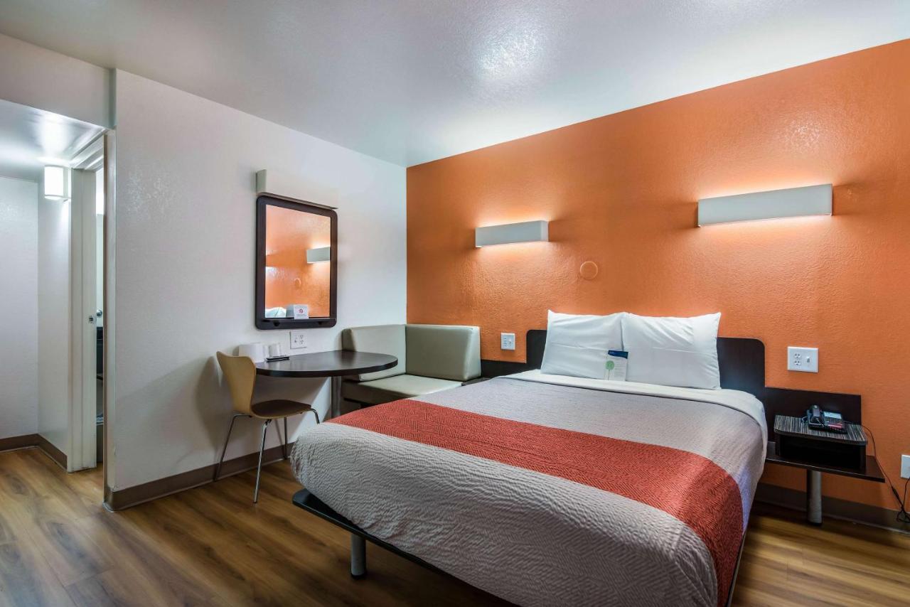 | Motel 6-Bessemer, AL - Birmingham
