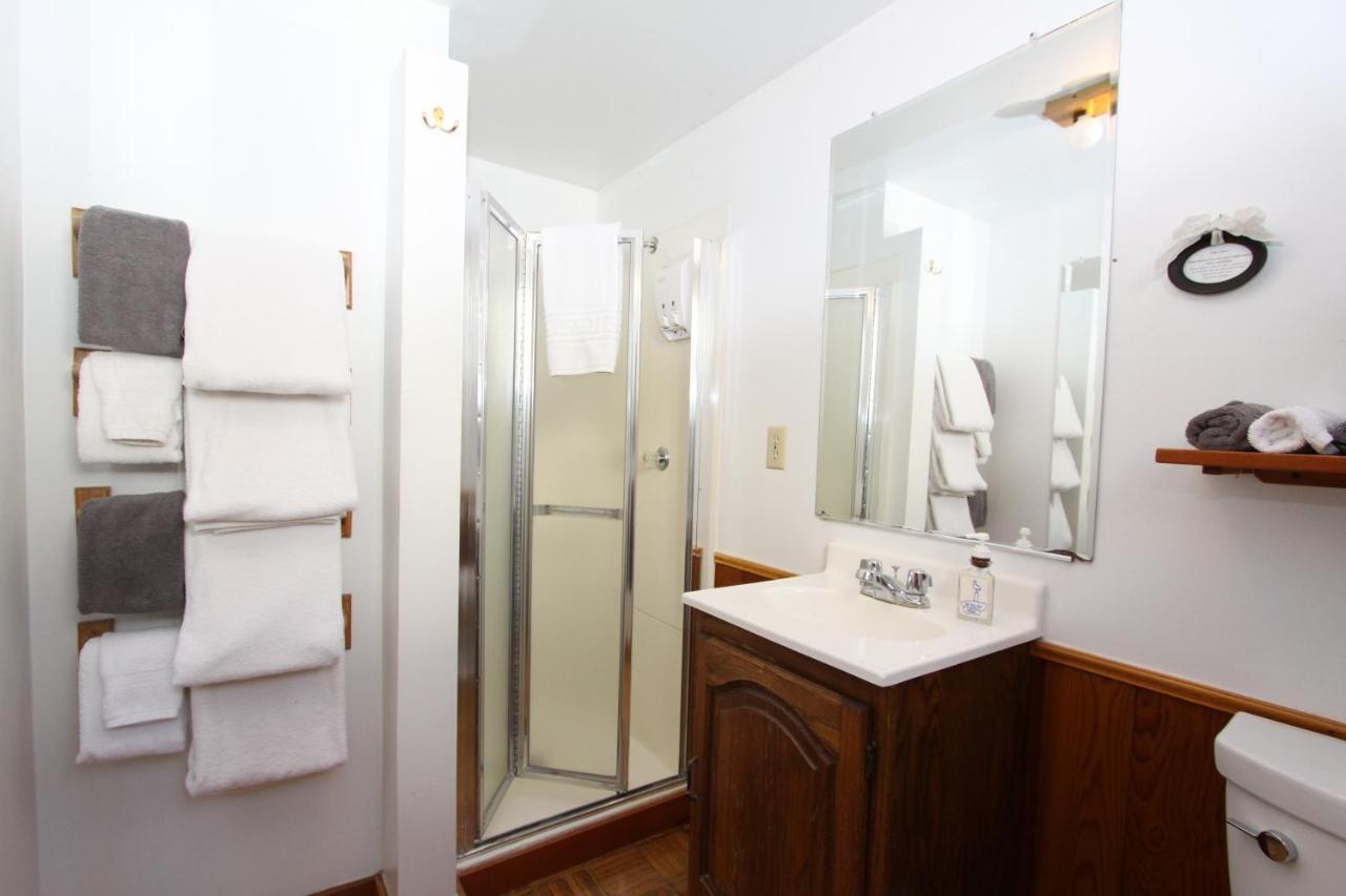 | Seagull Inn Bed & Breakfast