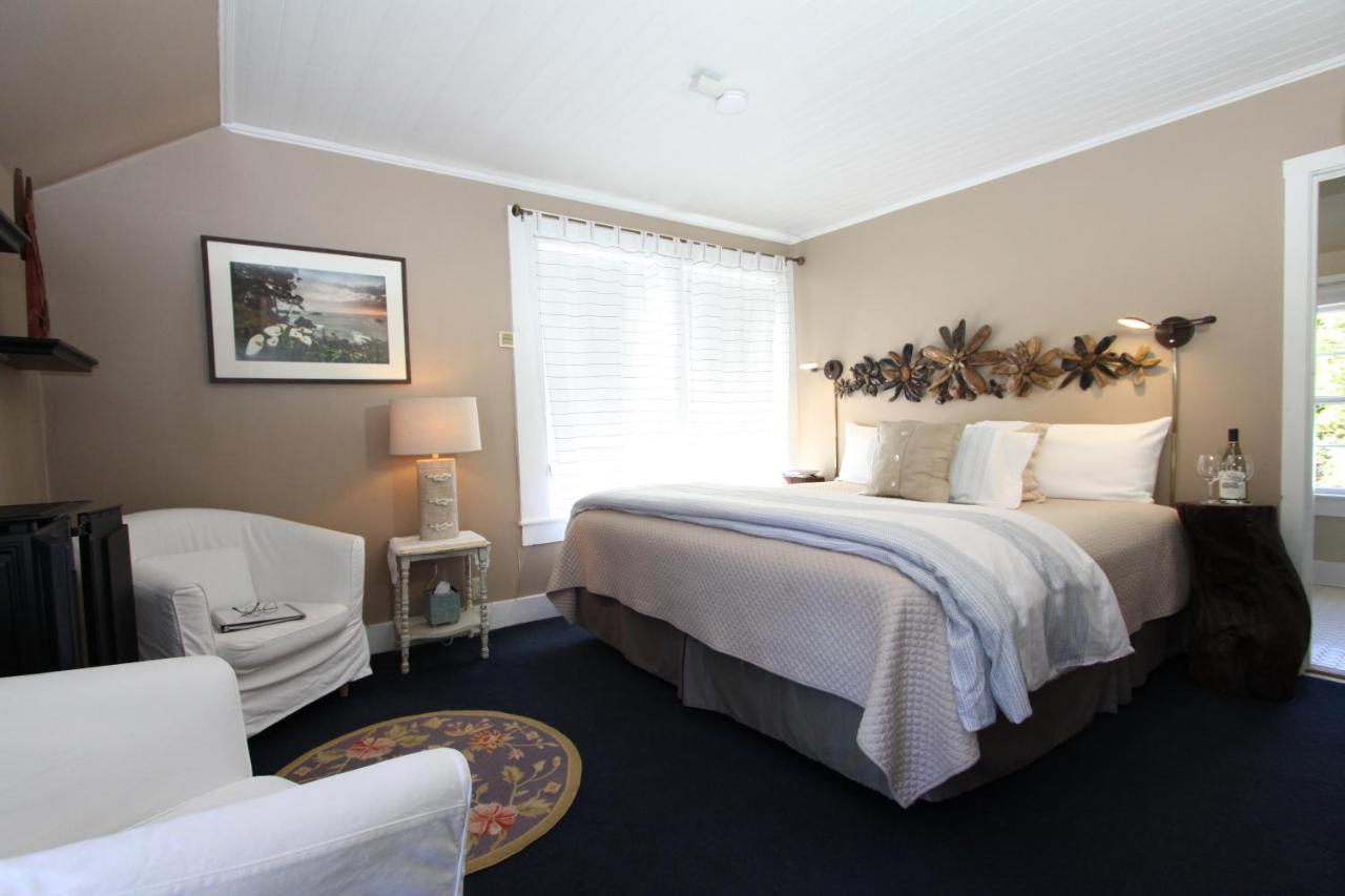| Seagull Inn Bed & Breakfast
