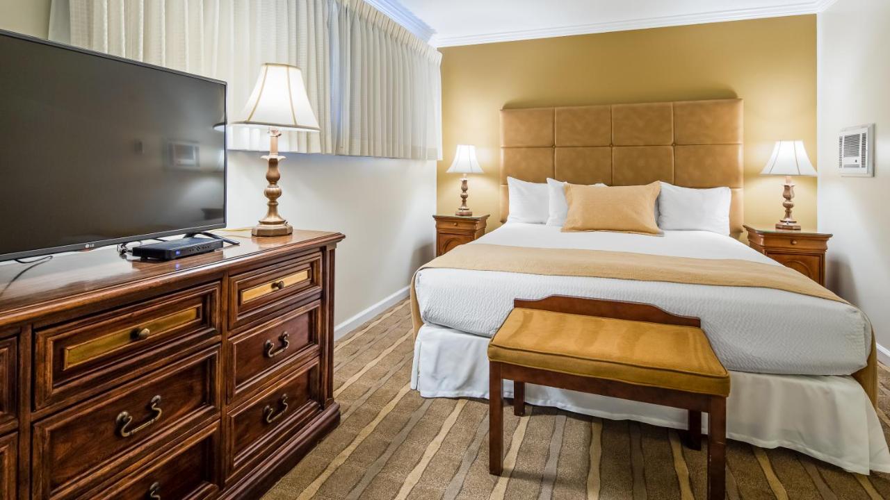 King Room - Non Smoking at Best Western Plus Santa Barbara