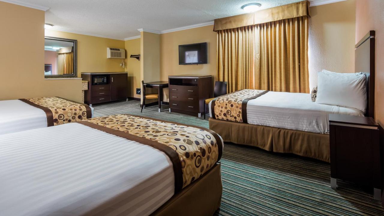  | Best Western Courtesy Inn - Anaheim Park Hotel