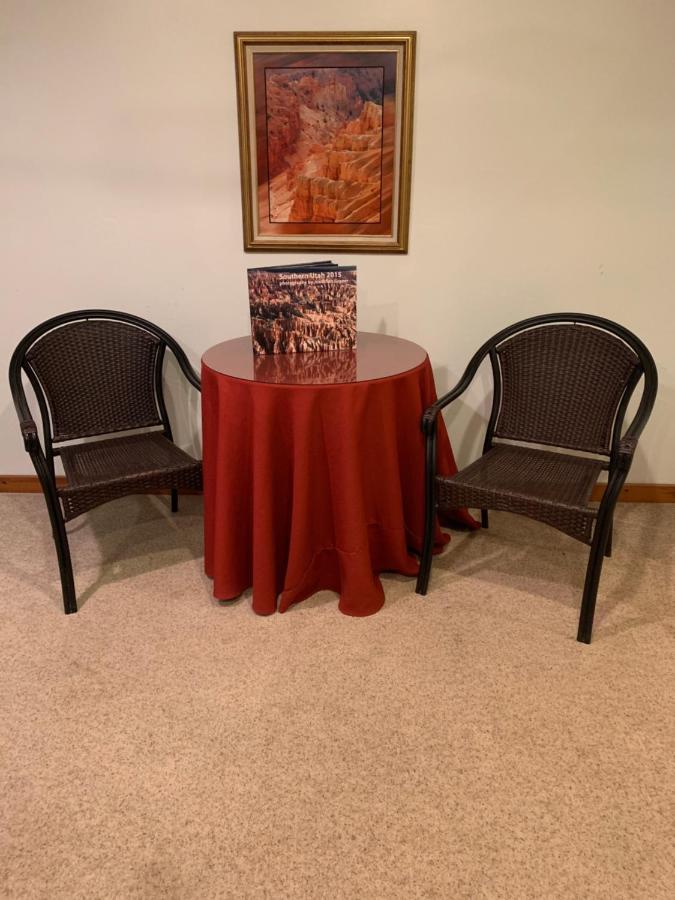| Slot Canyons Inn Bed & Breakfast