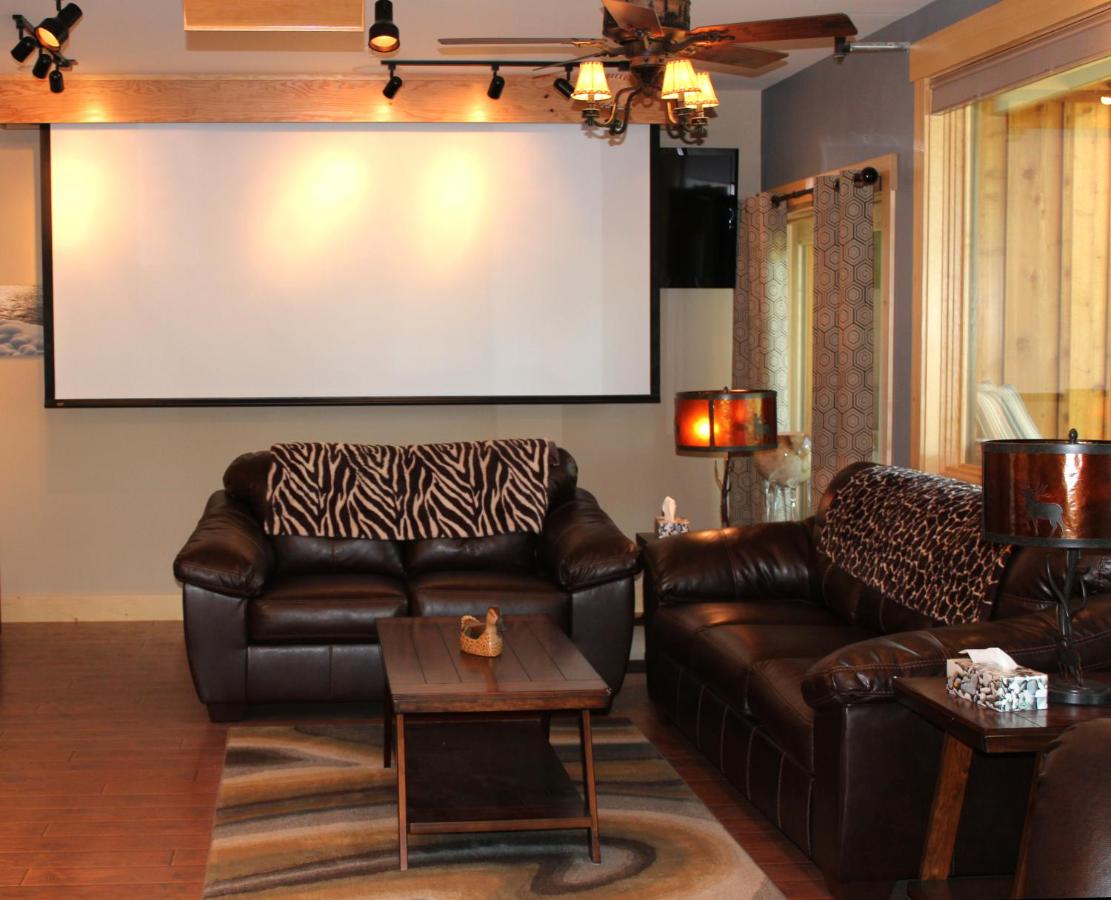 | Twisp River Suites
