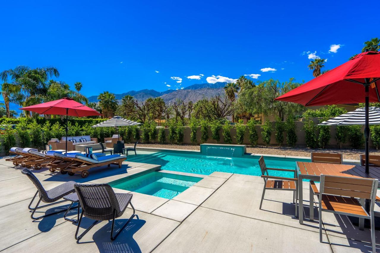  | Best in Palm Springs • Featured in Dwell • 5 Bedrooms & All En Suite Baths