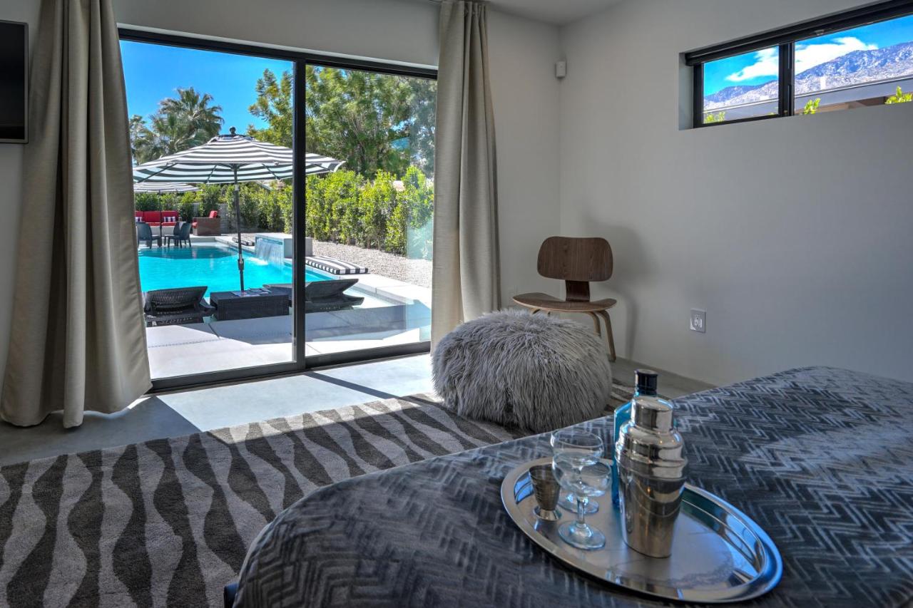  | Best in Palm Springs • Featured in Dwell • 5 Bedrooms & All En Suite Baths