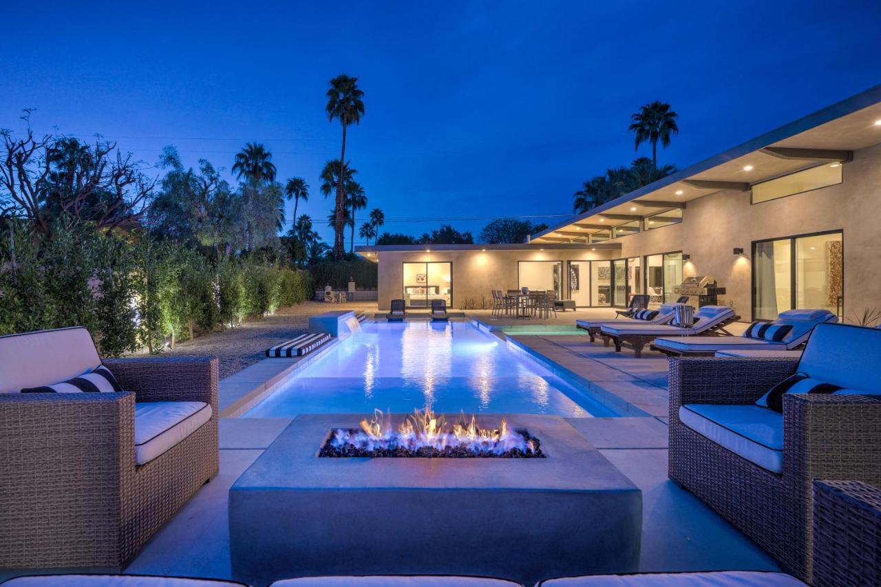  | Best in Palm Springs • Featured in Dwell • 5 Bedrooms & All En Suite Baths